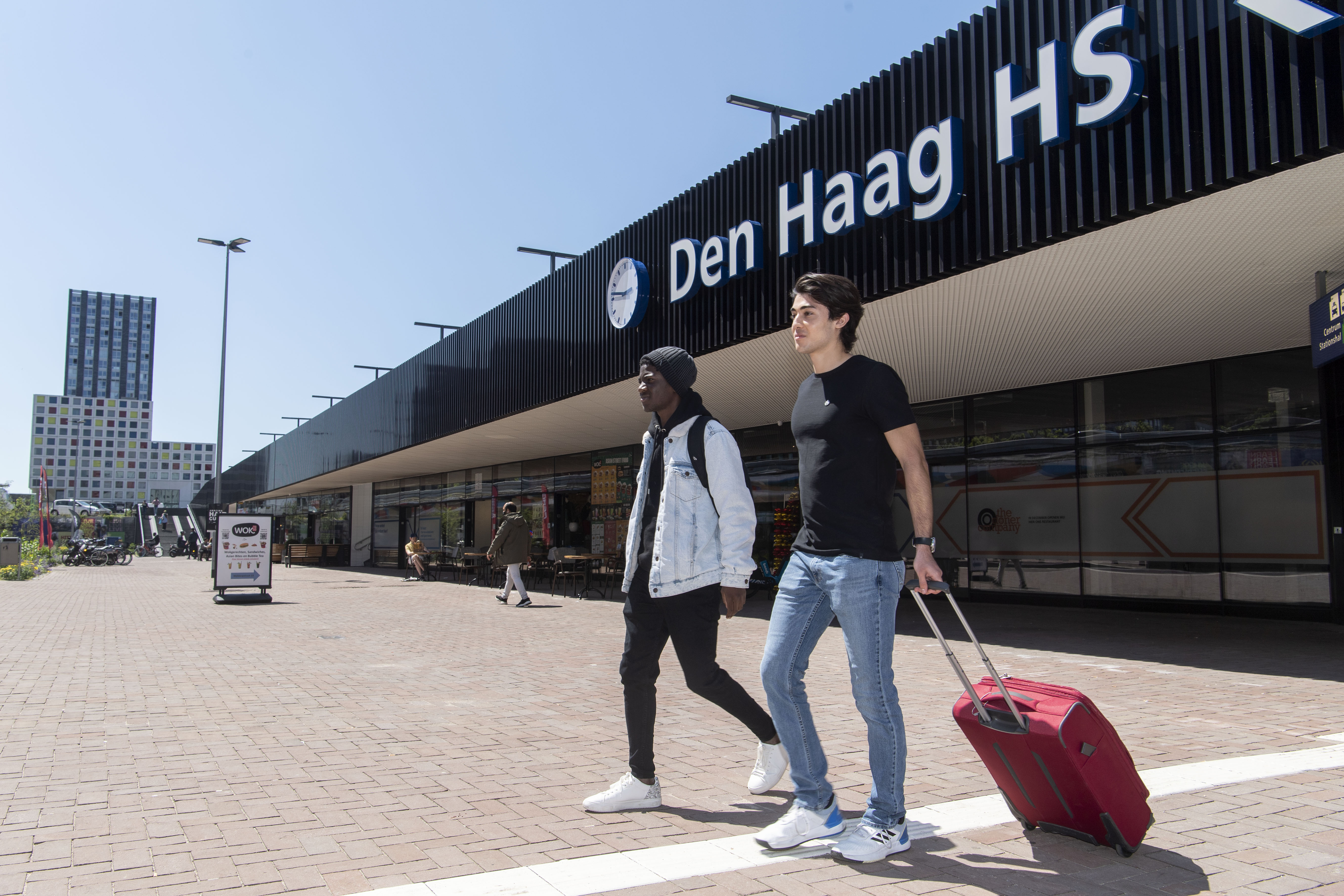 Getting to the Hague from Schiphol aiport 